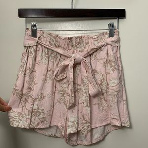 Flowy shorts
